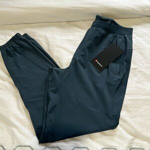 Lululemon Men’s Surge Jogger